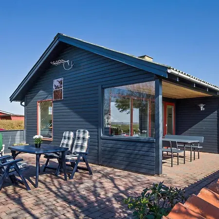 Atena - 200m From The Sea By Interhome * Hals
